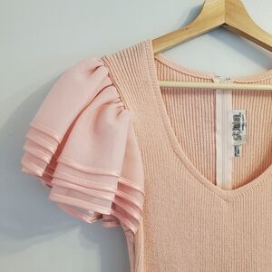 St John Medium Vintage Pink Dress Ruffle Sleeve Stretchy fitted Formal Wedding